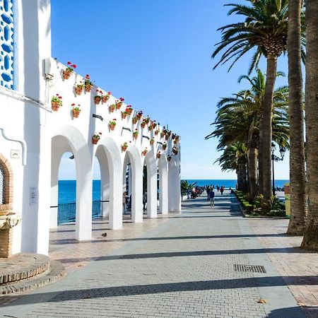 Nerja Apartamento Centro Dış mekan fotoğraf